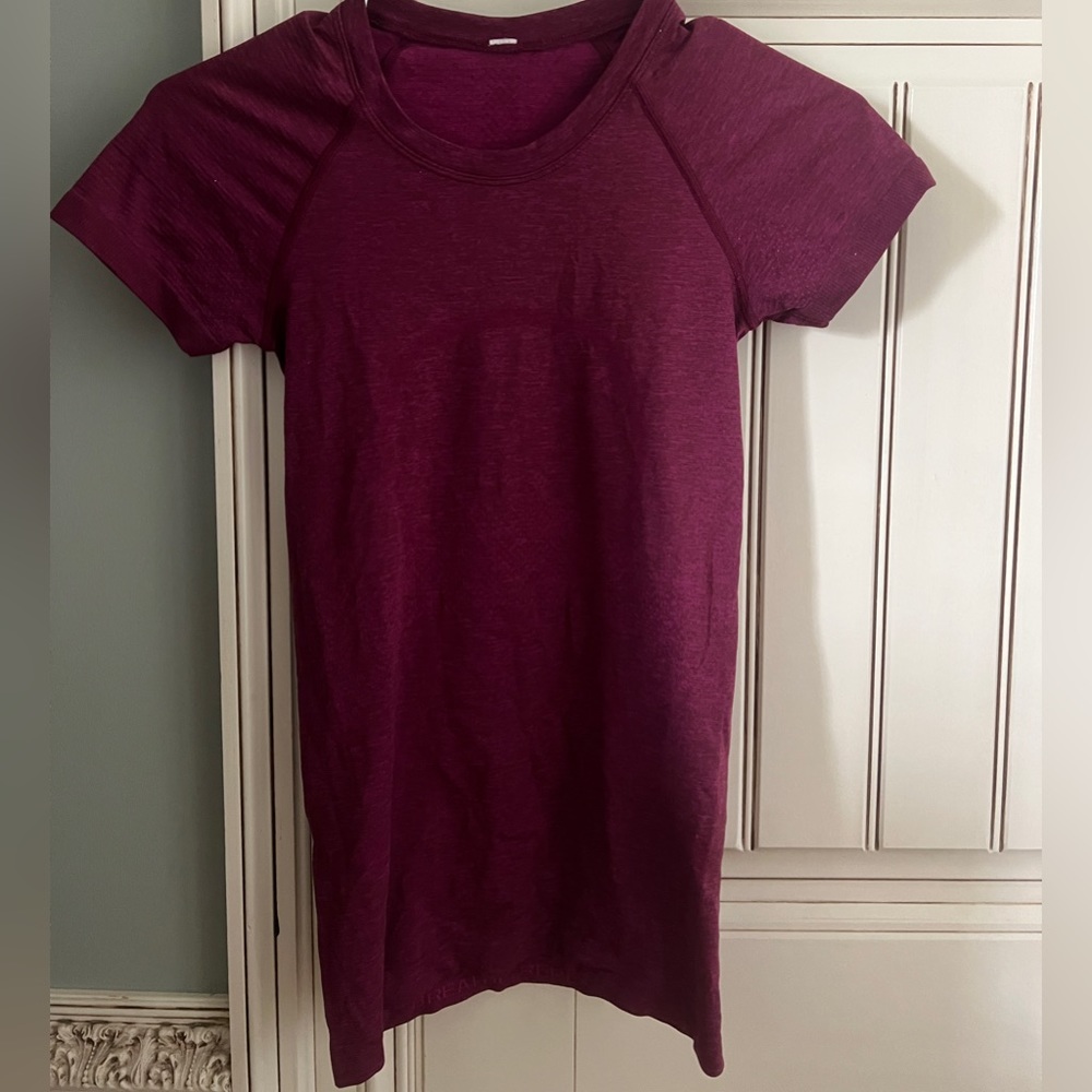 Lululemon Purple swiftly tech- Size 0